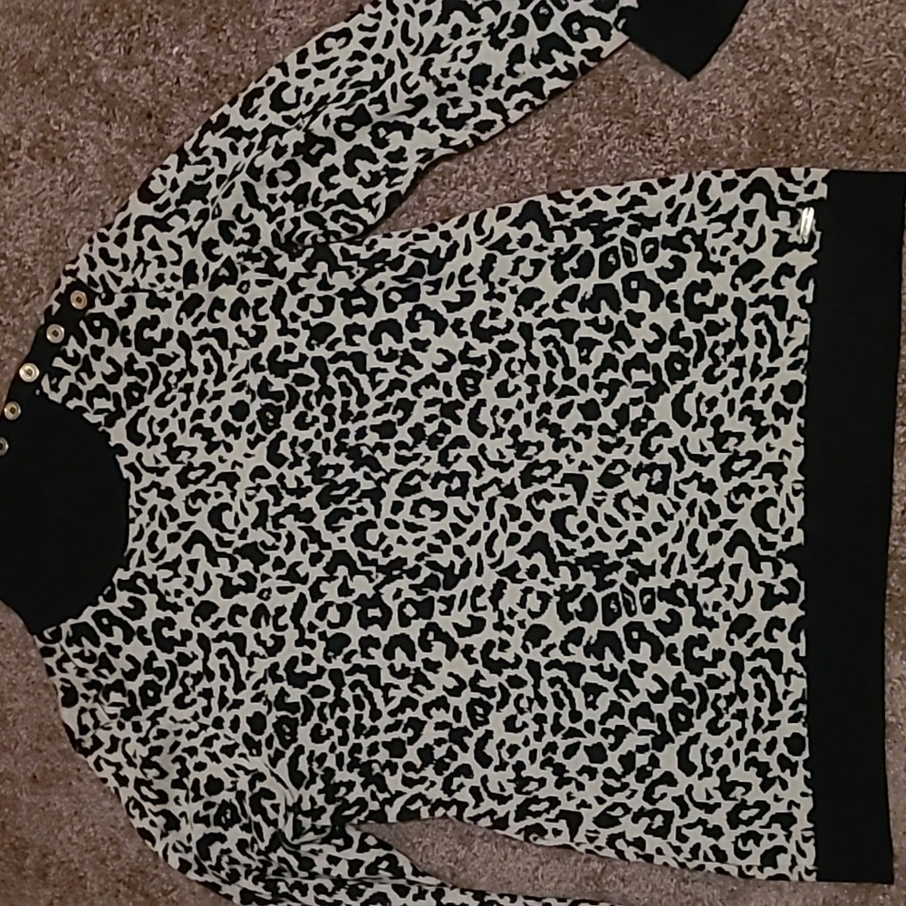 Ladies sweater